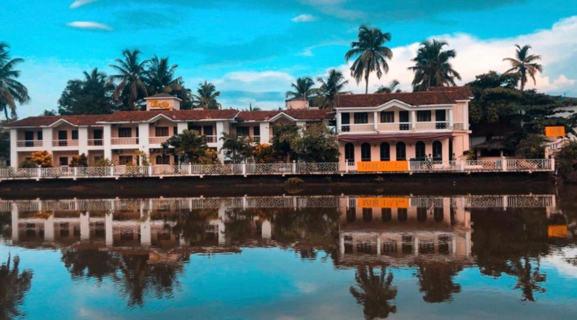Hotel Riverside บากา ภายนอก รูปภาพ
