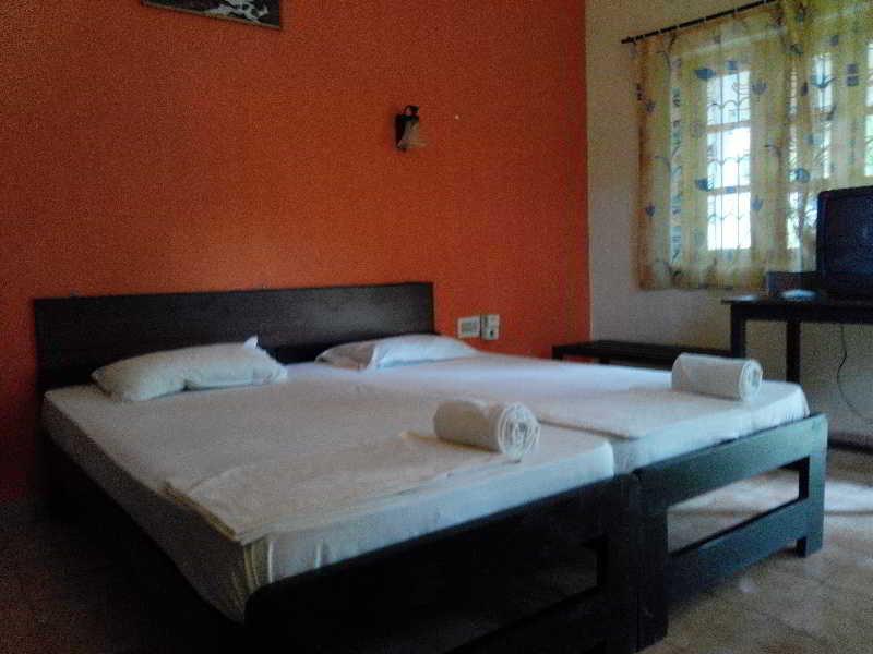 Hotel Riverside บากา ภายนอก รูปภาพ